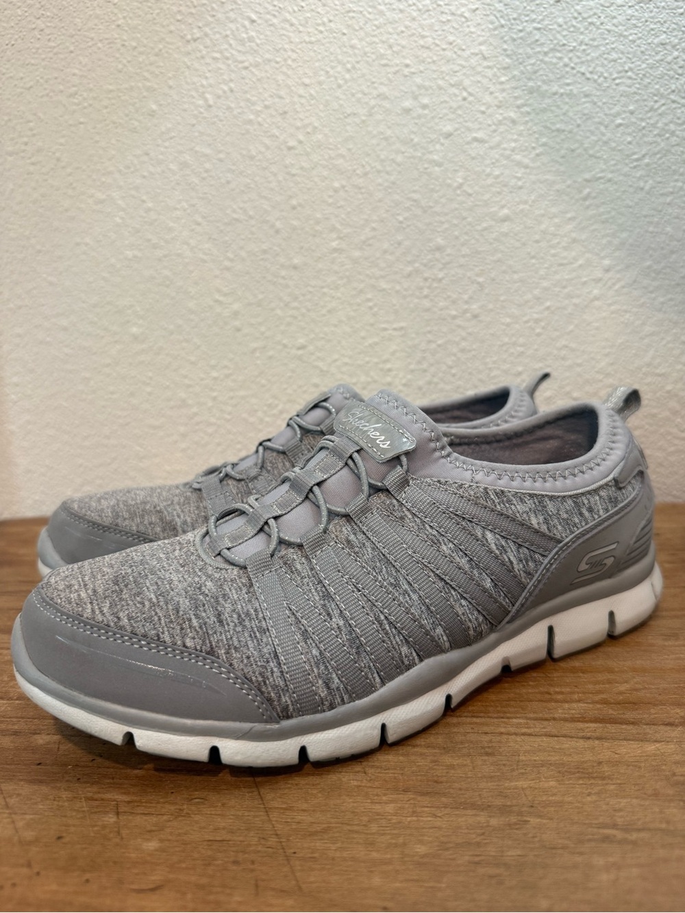 Skechers Flex Appeal Air-Cooled Memory Foam Gray Sneakers Women’s 8 EUC